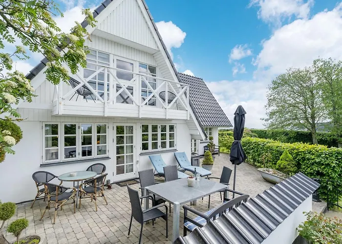 Tamer - 500m To The Fjord By Interhome