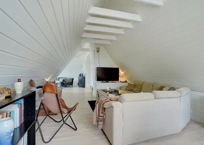 Tamer - 500m To The Fjord By Interhome